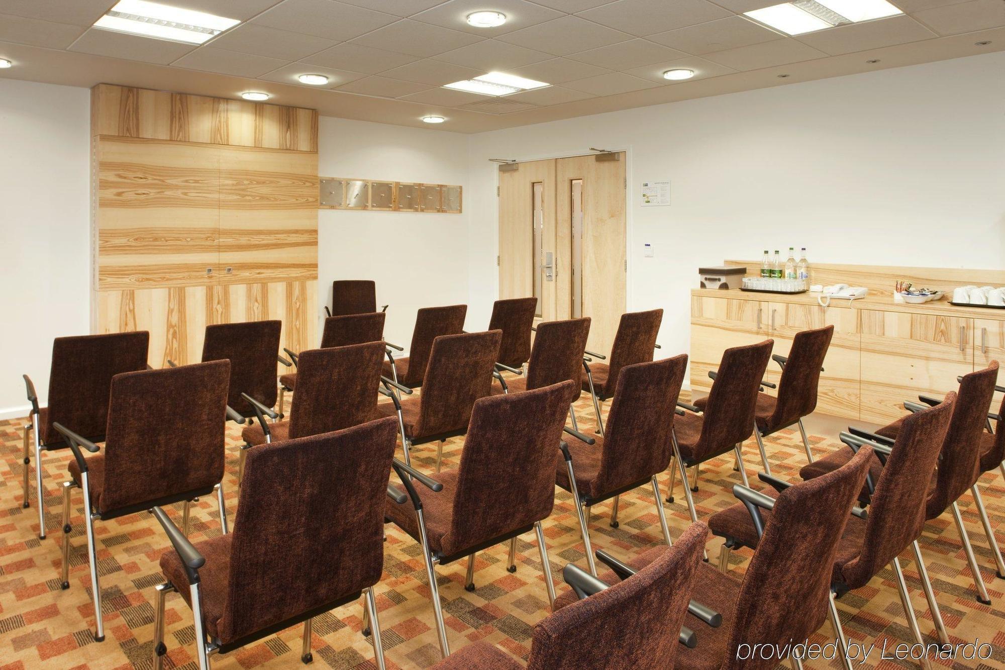 Holiday Inn Express Tamworth By Ihg Facilidades foto